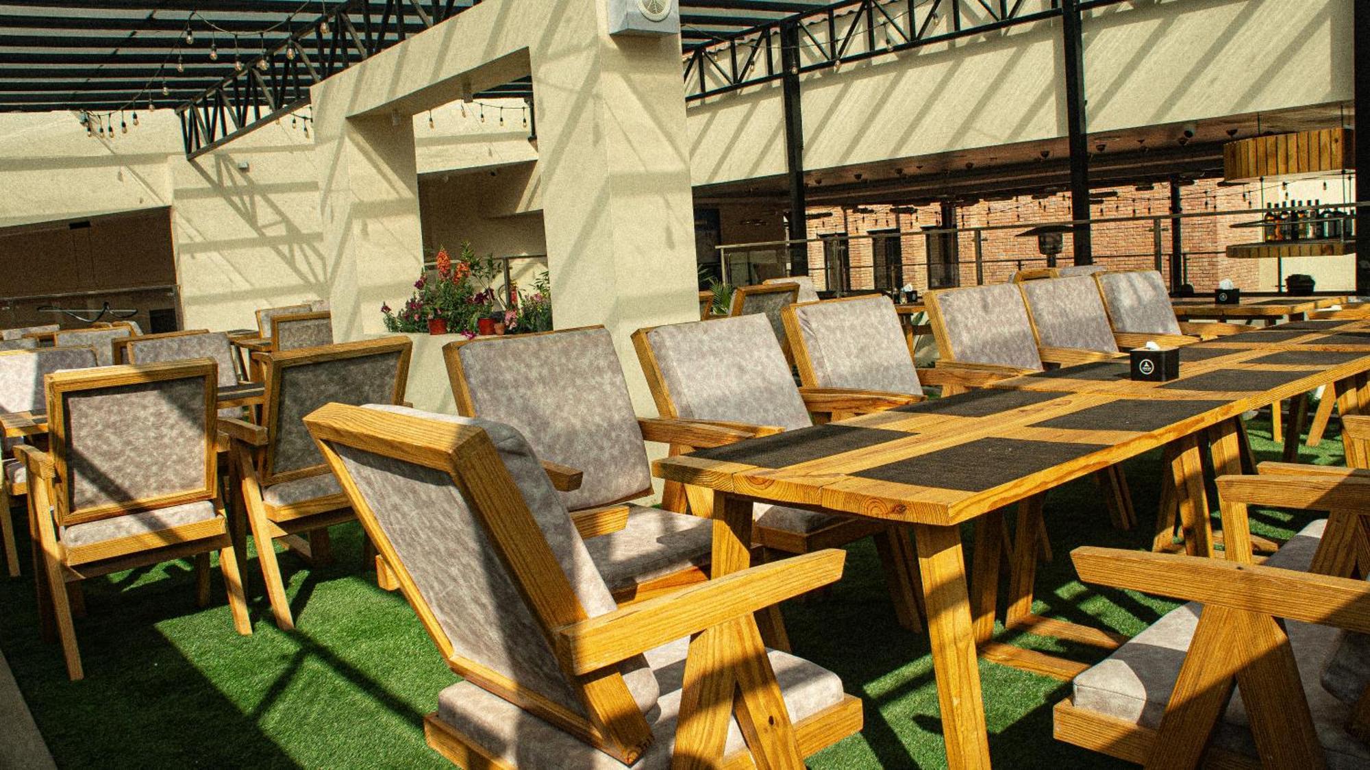 Kathmandu Business Hotel Exterior foto